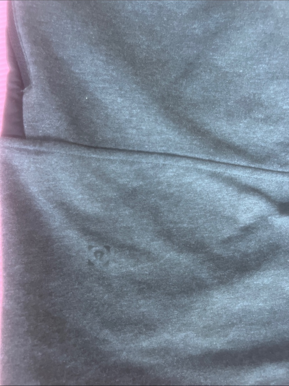 lululemon athletica Men's Two-Tone Charcoal and Black Athletic Shorts - Picture 3 of 4